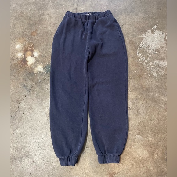 Brandy Melville Pants - Brandy Melville Baggy Cuffed Sweatpants